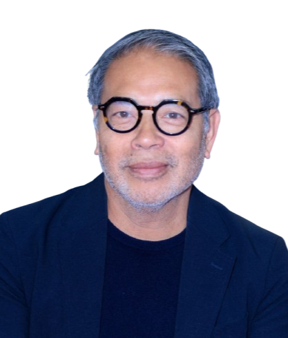 BIO_Photo_Alex_Moreau-removebg-preview - 副本.png